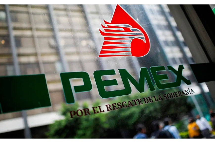 Pemex refinanciará 9,000 mdd de su deuda con bancos: Bloomberg