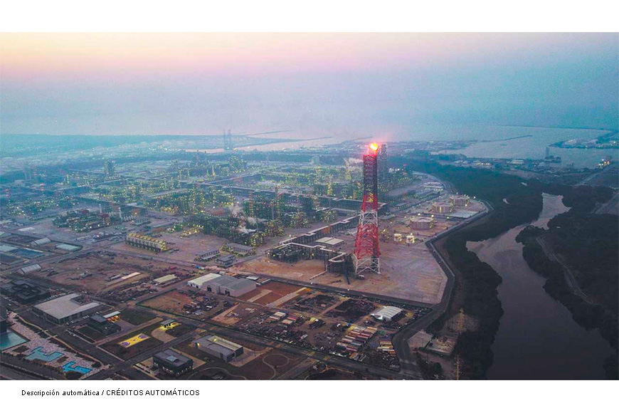 Dependencia al sector petrolero hunde las exportaciones de Campeche y Tabasco