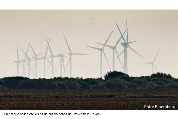 Texas ‘mete reversa’ al apoyo a energía eólica y solar pese al calentamiento global