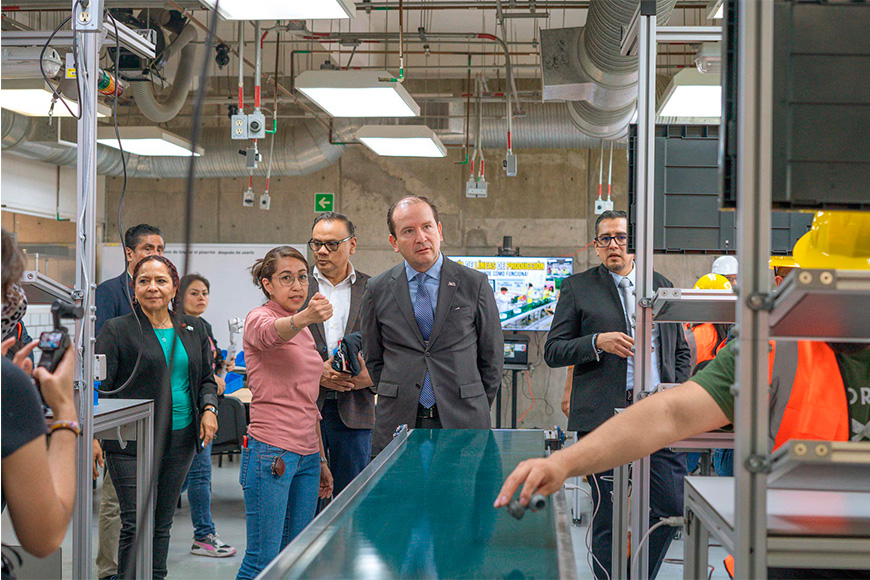 Semiconductores, inteligencia artificial y robótica fortalecen ciencia en la Unidad Azcapotzalco