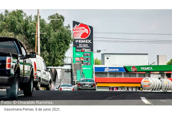 ‘¿Para cuándo los permisos?’; dejen de pensar en sus negocios, pide la CRE a gasolineros