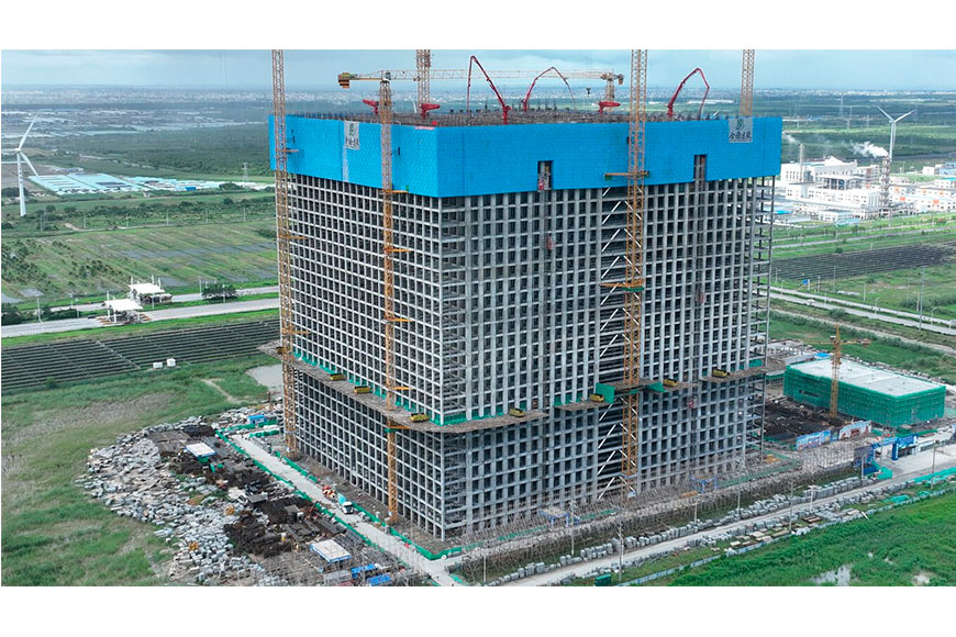 Internacional: No es un edificio, es una pila gigante: esta inmensa "batería de gravedad" pronto funcionará en China