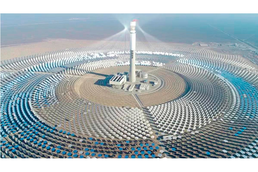 China se pasa el juego con un nuevo ‘juguete’ solar en mitad del desierto de Gobi: genera electricidad autónoma tras el ocaso del día